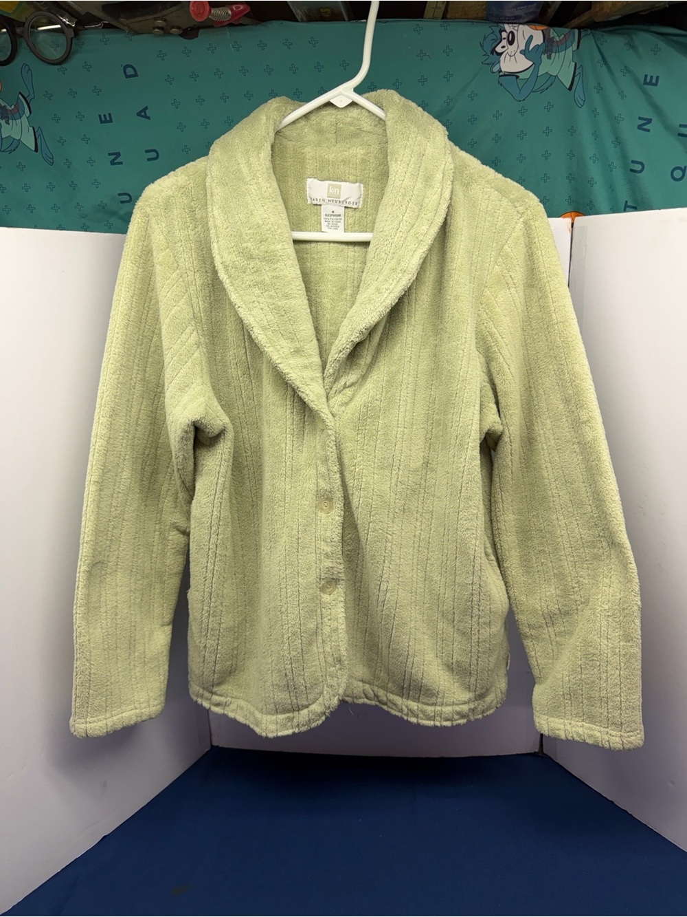 Karen Neuburger, Sleepware Top. Cozy Plush Shawl Collar Jacket - Light Green M
